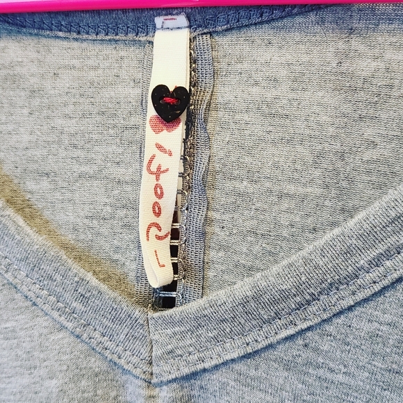 Proof Short Sleeve Tee with Slit back - Picture 3 of 4